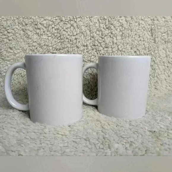 FREE WITH BUNDLE 2 MICKEY MOUSE DISNEY Mugs Vintage - Picture 4 of 9